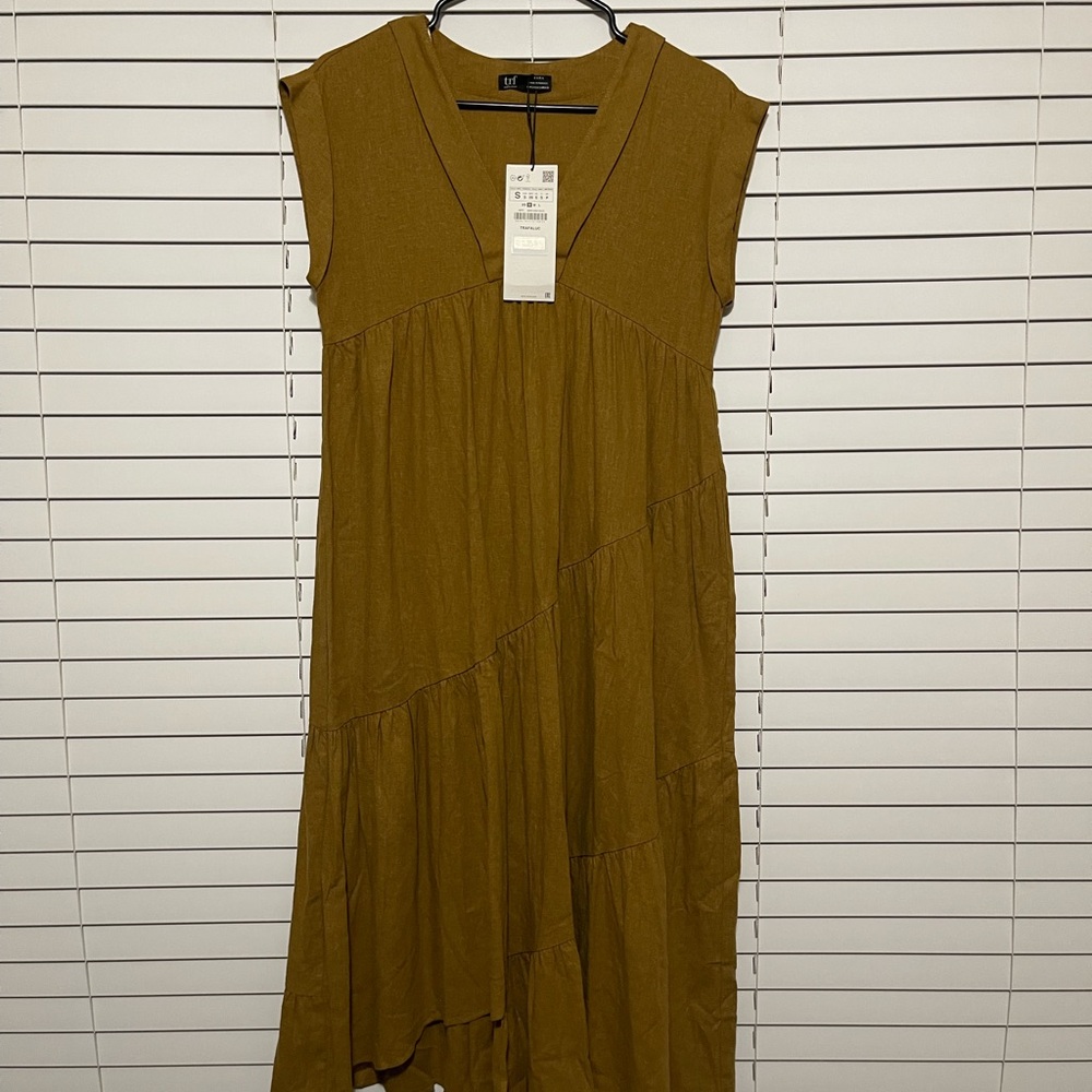 🛑 Zara Trafaluc Asymmetrical Dress - Size S